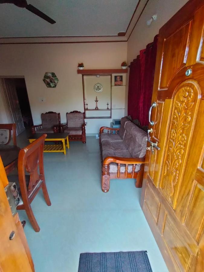 Snowdrop Inn Coorg マディケーリ エクステリア 写真