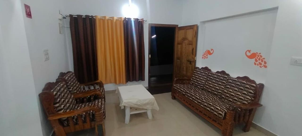 Snowdrop Inn Coorg マディケーリ エクステリア 写真